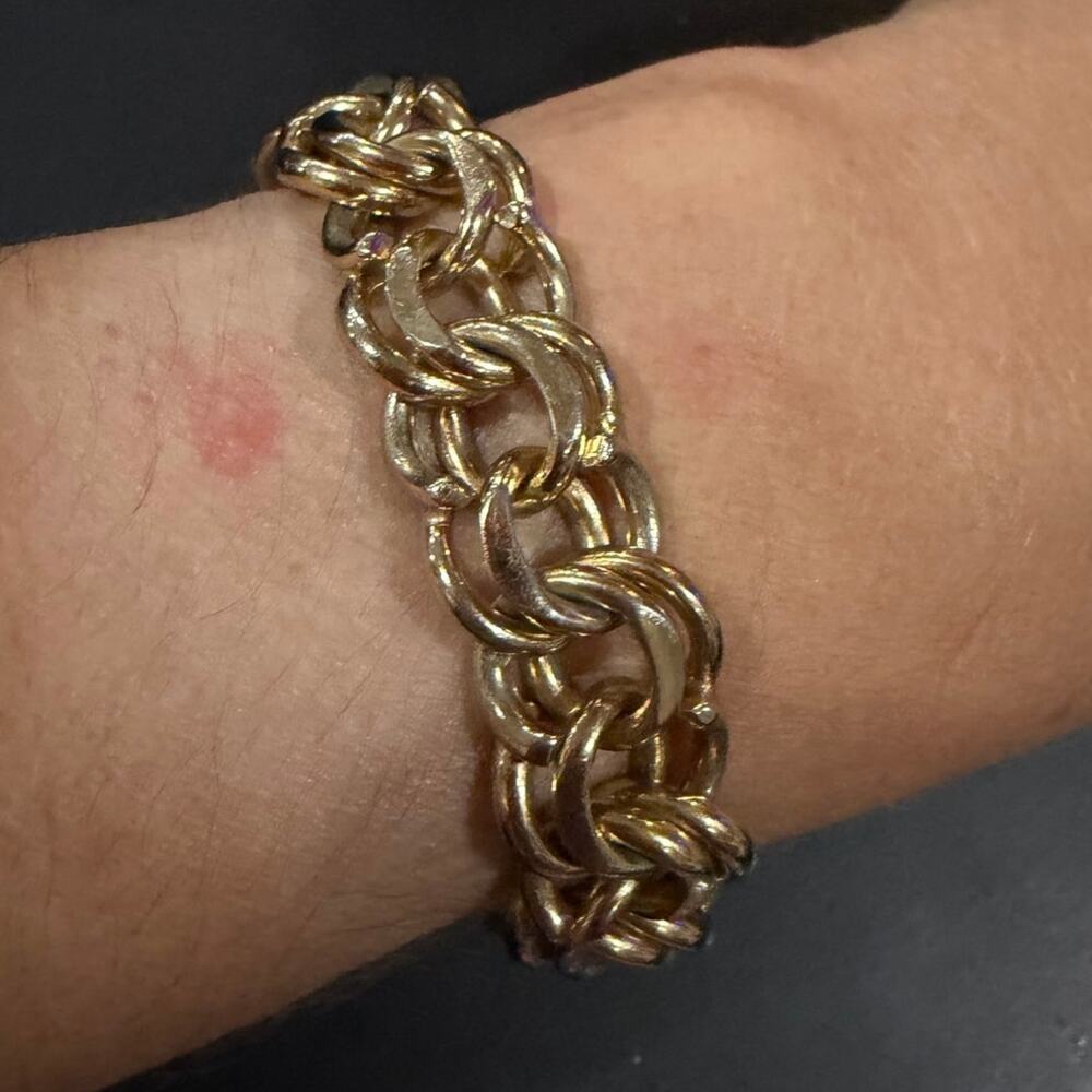 Monet Gold Tone Chunky Curb Link Bracelet Vintage Mob Wife Y2K Oversize 6 1/2